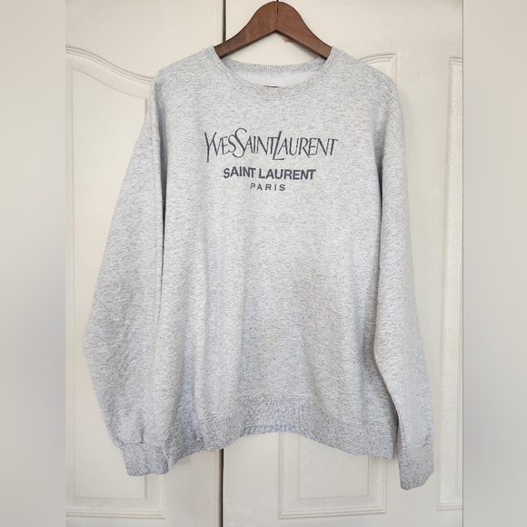 Boutique Tops - Gray Logo Sweatshirt Size S/M
